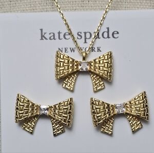 Kate Spade Gold Wrapped In A Bow Pendant Necklace & Stud Earrings